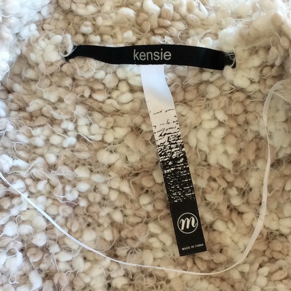 Kensie fuzzy teddy wrap vest - Picture 5 of 7